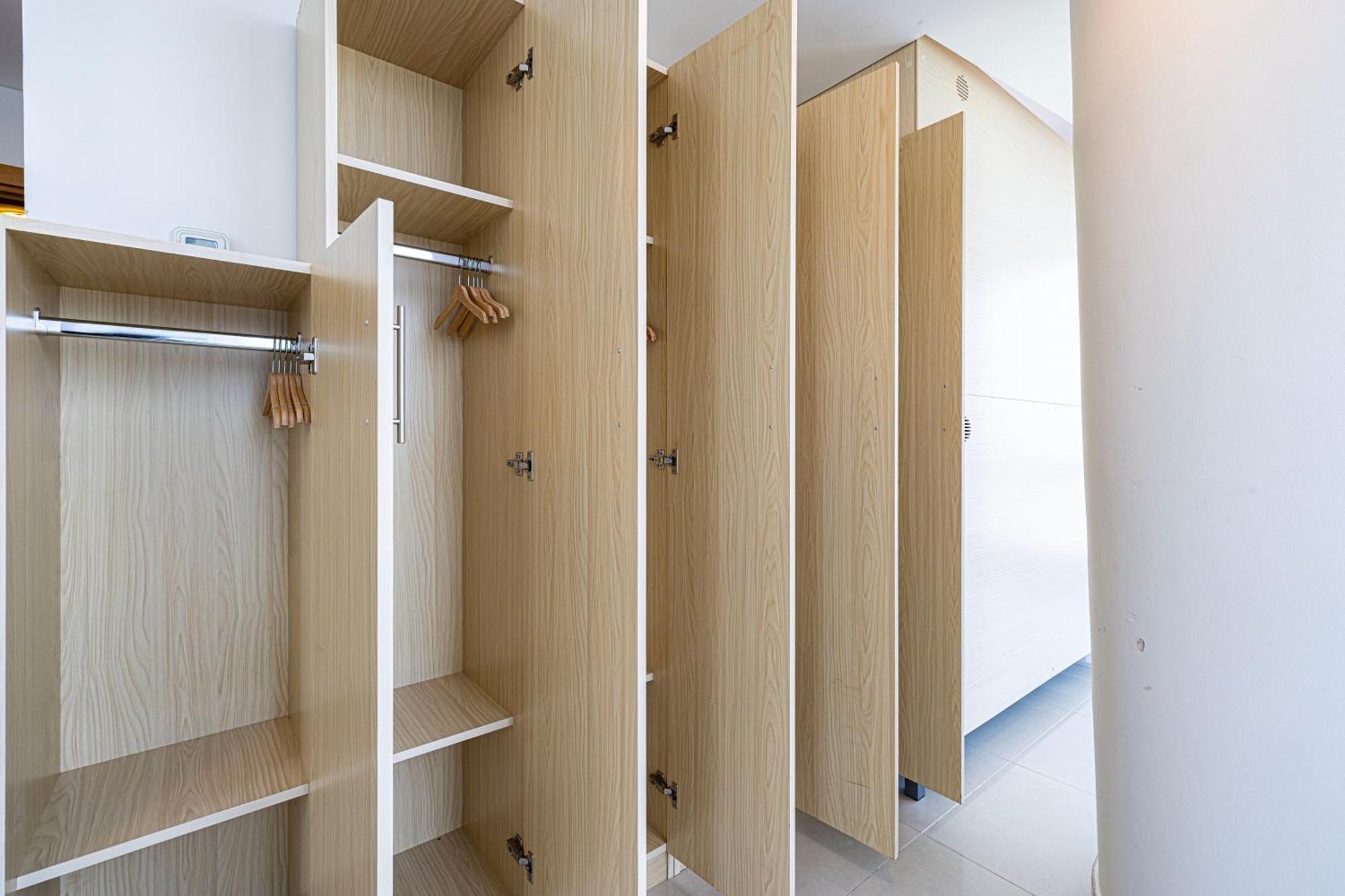 Capsule Experience Duplex - Panoramic Sea View - Nowmade La Marina Hostel ดูไบ ภายนอก รูปภาพ